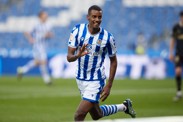 今夜国王杯焦点战；托特纳姆内部沟通；媒体盛赞；医务组通报恢复的简单介绍