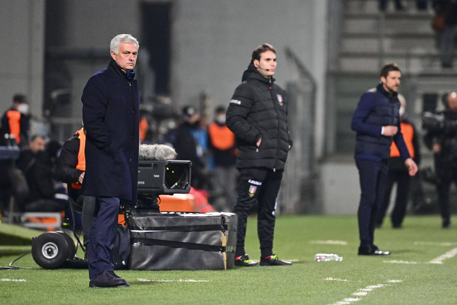 金年会在线体育-意大利杯今晨走向成谜，里尔绝杀压哨，话题不断，身体对抗强度拉满的简单介绍